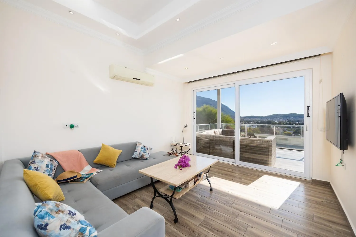 Residence Villa 1 Олудениз
